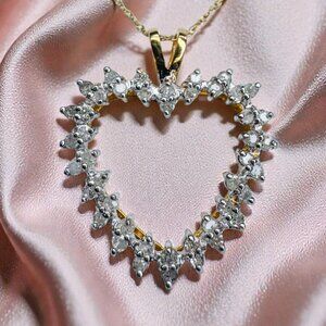 VINTAGE- 10K Gold- Natural Diamond Heart Necklace -18"- 1/2CT Halo Diamond -2.4g